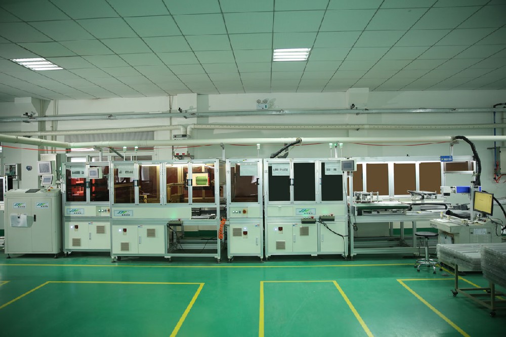 紅外感應控製LED櫥櫃燈自動化組（zǔ）裝線